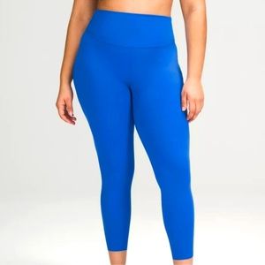 Lululemon Base Pace size 16 25” EUC